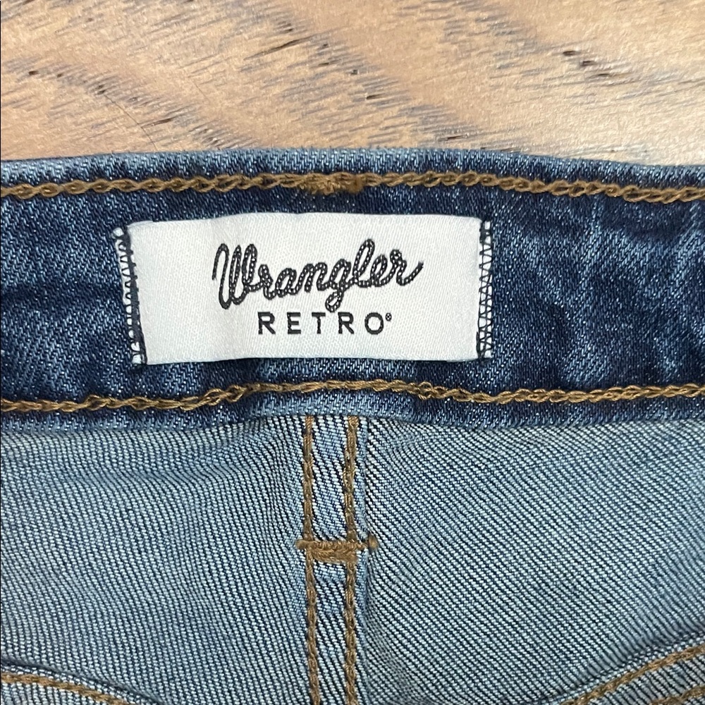 Wrangler Women's Dark Blue Retro Flare Jeans - Picture 2 of 3